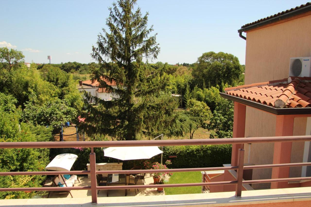 Apartments Eva Umag Exterior foto
